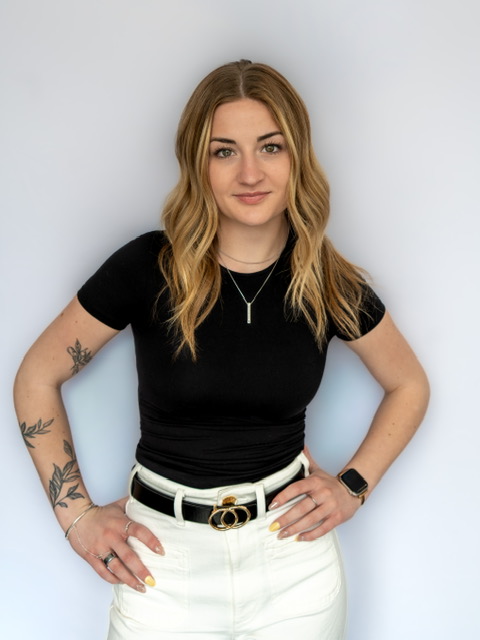 Kali, hair stylist at RIAH•HAIR
